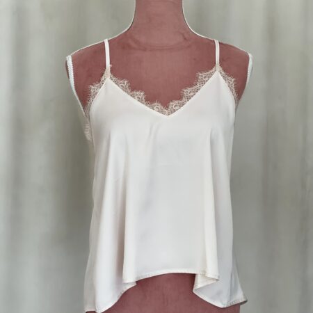 LACE BACK TOP BLACK  //WHITE  ONE SIZE CKONTOVA