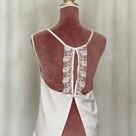 LACE BACK TOP BLACK  //WHITE  ONE SIZE CKONTOVA