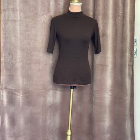RIB KNIT TOP BORDEAUX ONE SIZE -BLACK RIB KNIT-WHITE RIB KNIT TOP -BROWN RIB KNT CKONTOVA