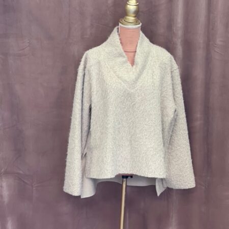 V NECK KNIT TOP CREAM ONE SIZE-CKONTOVA