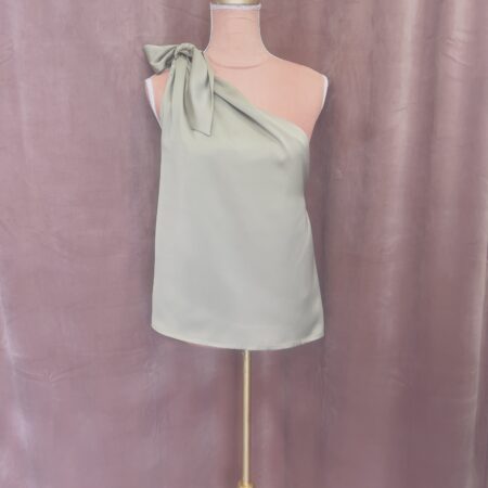 CHERRY SATIN ONE-SHOULDER TOP/ KHAKI SATIN ONE-SHOULDER TOP CKONTOVA