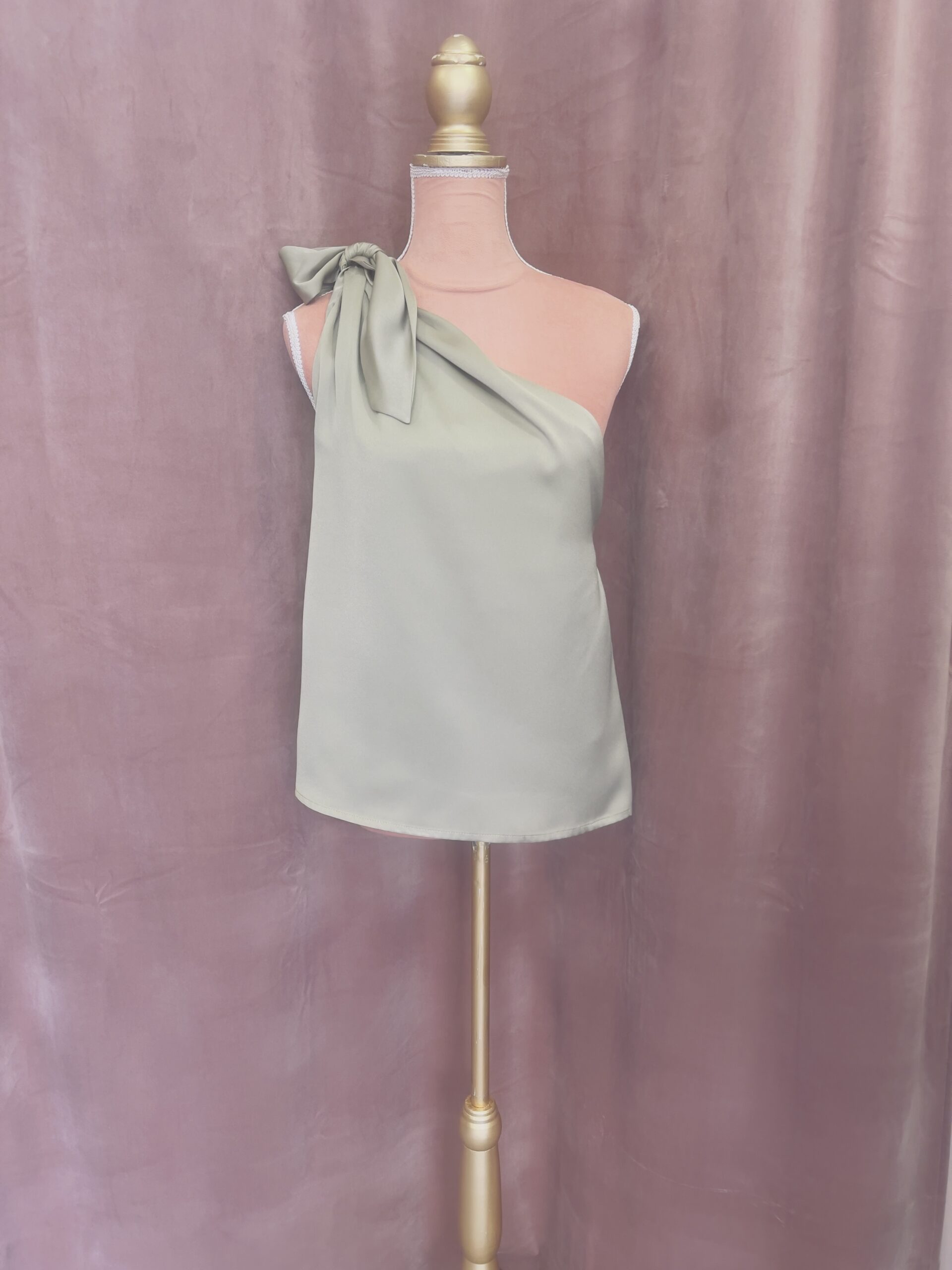 IMG_5813 CHERRY SATIN ONE-SHOULDER TOP/ KHAKI SATIN ONE-SHOULDER TOP CKONTOVA