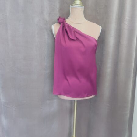 CHERRY SATIN ONE-SHOULDER TOP/ KHAKI SATIN ONE-SHOULDER TOP CKONTOVA